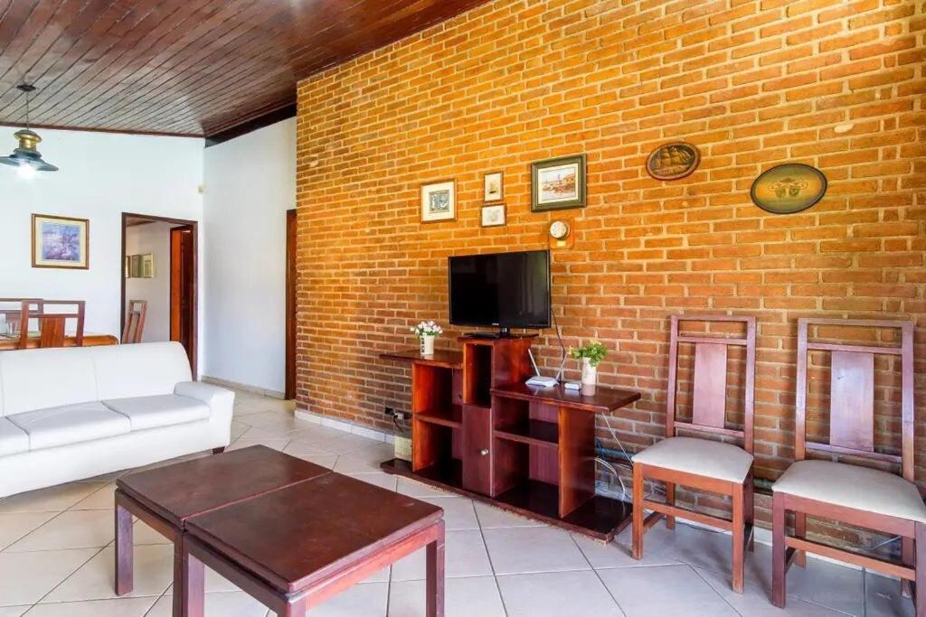 Bh4 - Bh4: Casa Com Piscina Ao Lado Da Praia Grande Ubatuba Eksteriør bilde