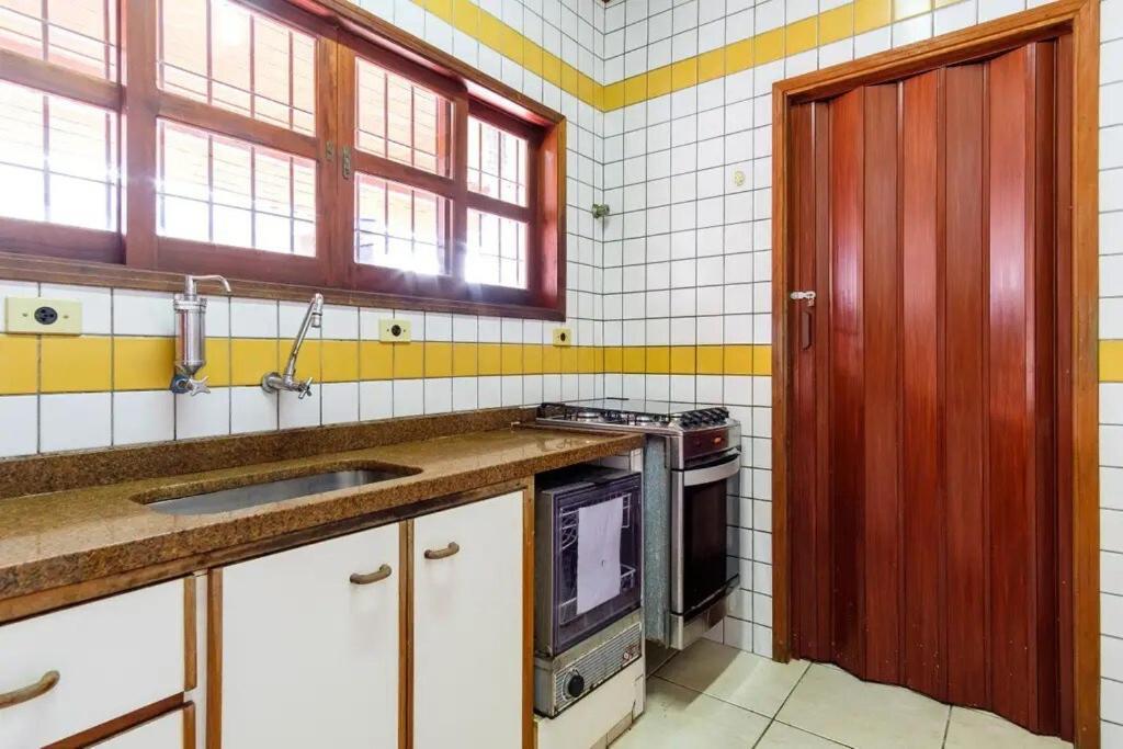 Bh4 - Bh4: Casa Com Piscina Ao Lado Da Praia Grande Ubatuba Eksteriør bilde